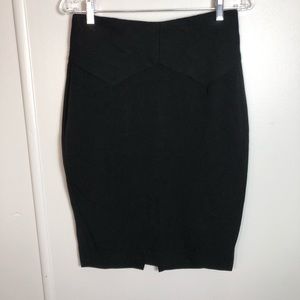 Adrienne Vittadini Black Pencil Skirt Size 4